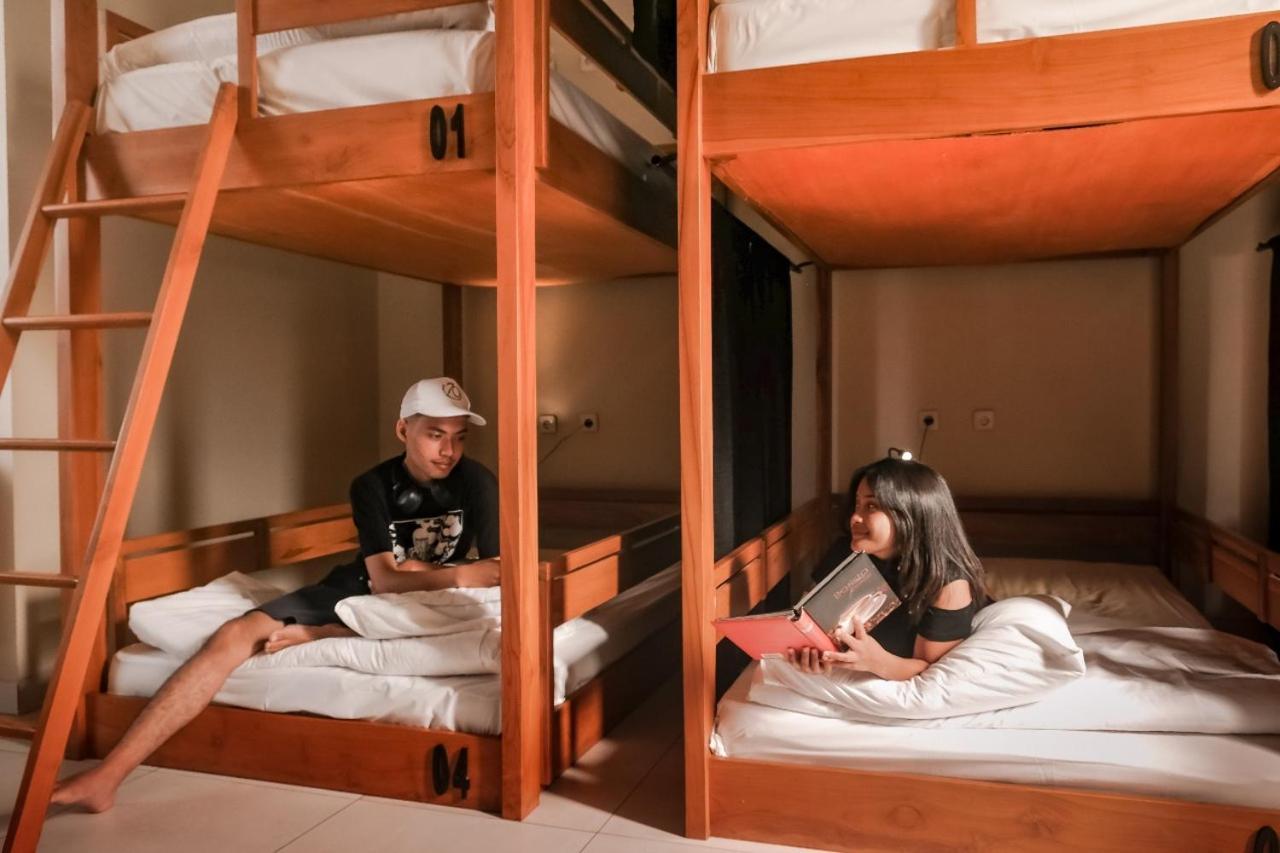 Escape Bajo Hotell Labuan Bajo Exteriör bild
