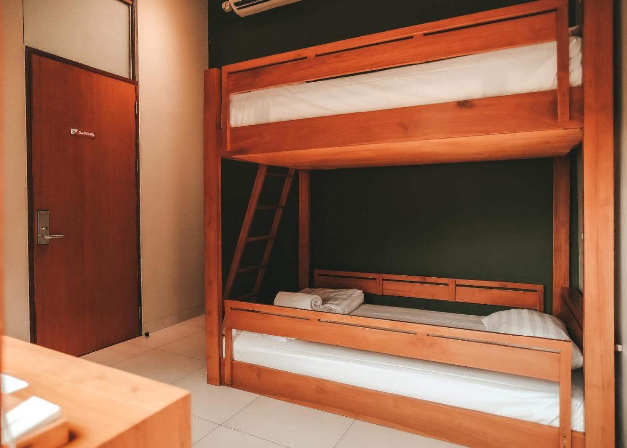 Escape Bajo Hotell Labuan Bajo Exteriör bild