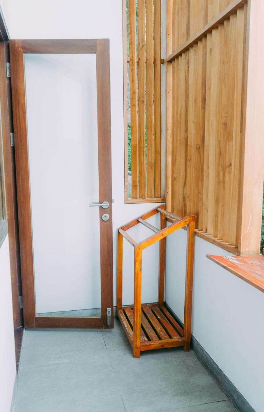 Escape Bajo Hotell Labuan Bajo Exteriör bild