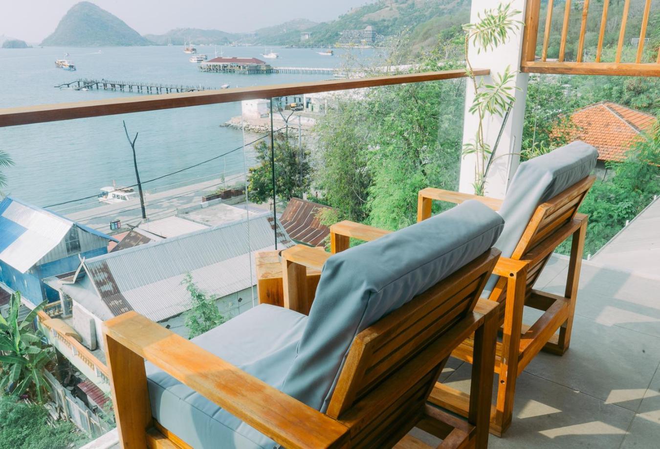 Escape Bajo Hotell Labuan Bajo Exteriör bild