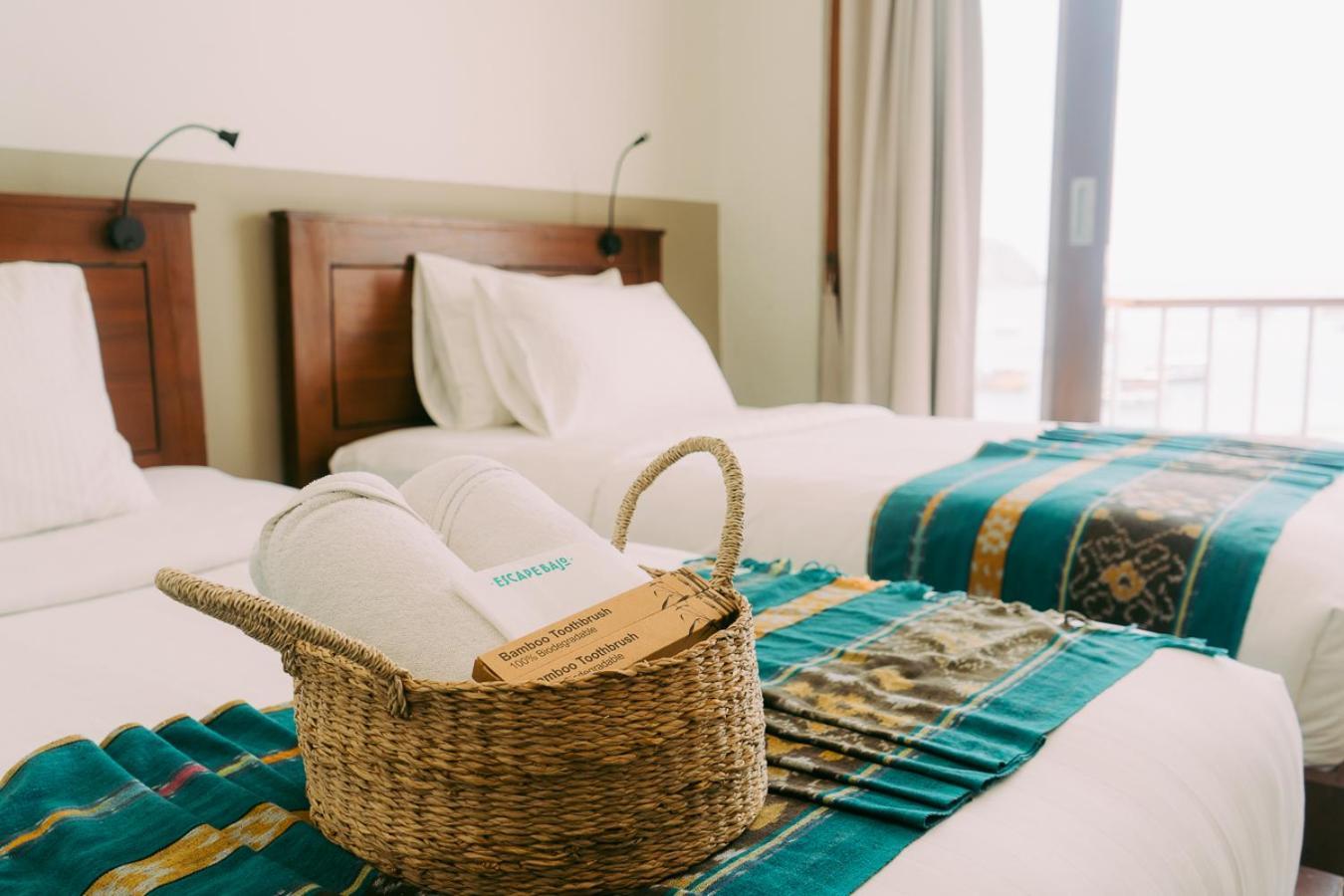 Escape Bajo Hotell Labuan Bajo Exteriör bild