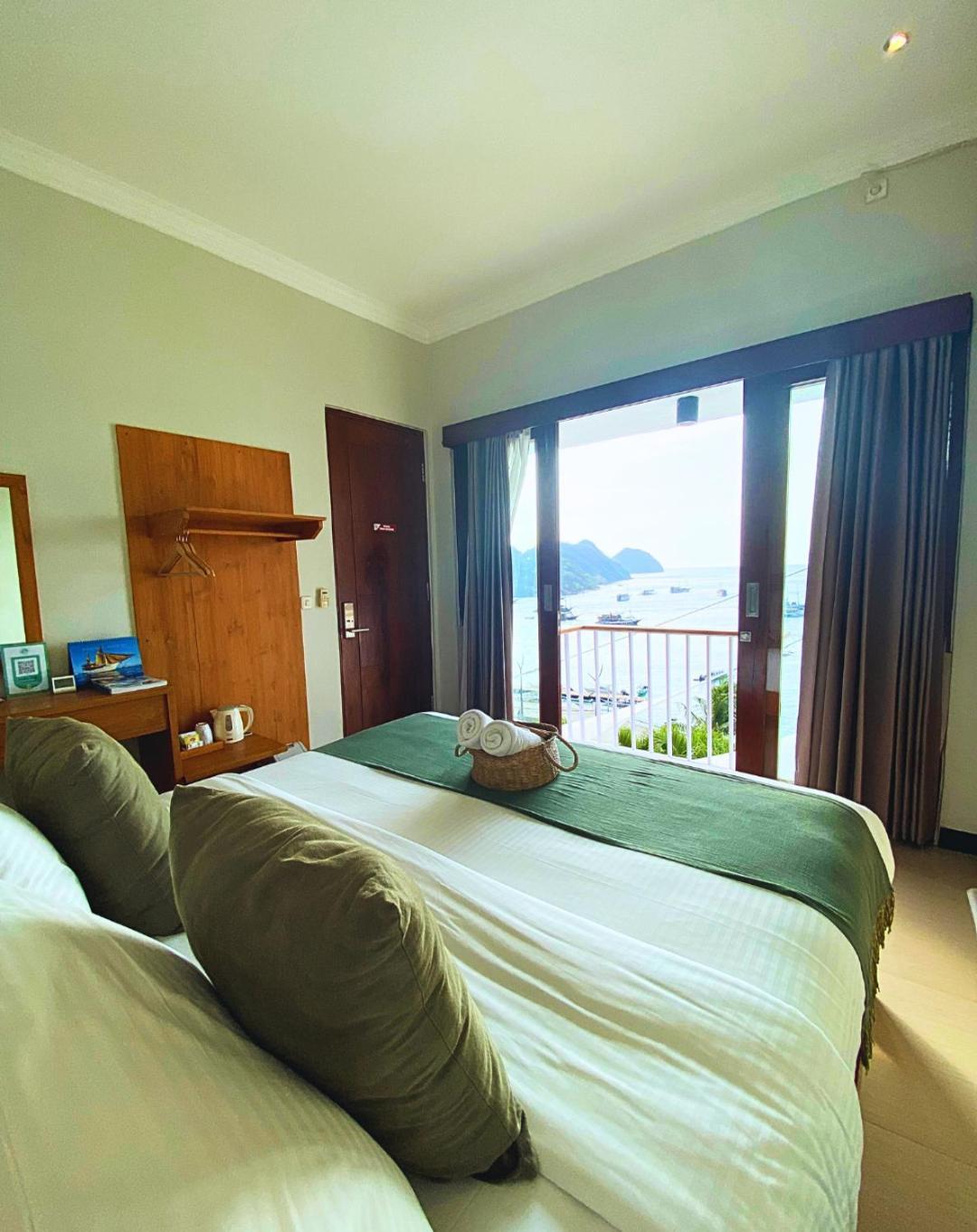 Escape Bajo Hotell Labuan Bajo Exteriör bild